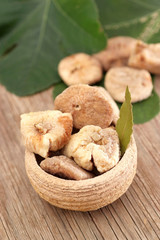 Dried figs