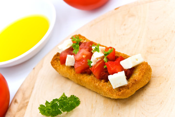 Belegte Bruschetta-Brötchen