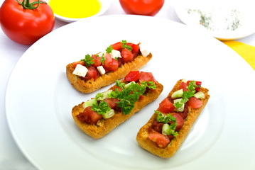 Belegte Bruschetta-Brötchen