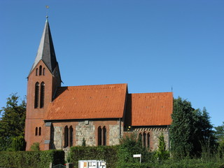Fototapeta na wymiar Kirche Behlendorf