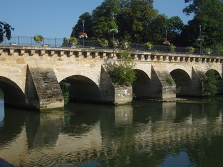 Obraz premium Pont fleuri