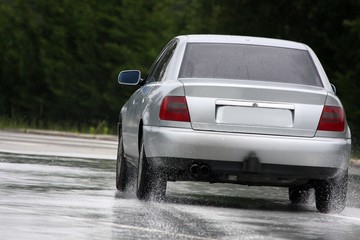 Naklejka premium conduite sous pluie