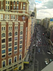 Blick auf die Gran Via in Madrid