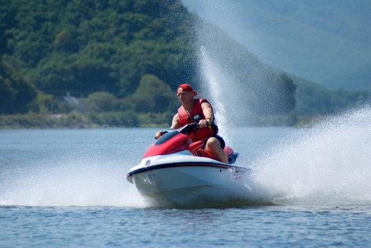 Bike that goes on water hotsell