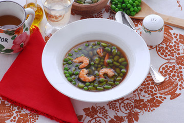 Zuppa di piselli e fave con mazzancolle - Primi Emilia R.