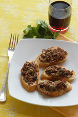 Crostini ai fegatini