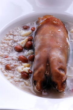Minestra d orzo - Primi della cucina Istriana