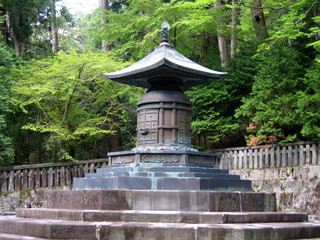 sanctuaire japonais (toshogu)