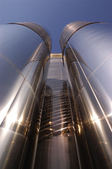 Edelszahlsäulen parallel