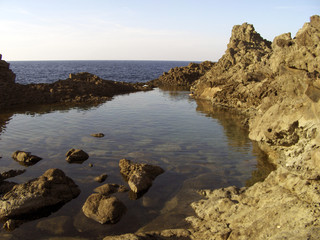 piccolo lago sul mare a Pantelleria © Lifeinapixel