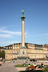 Fototapeta na wymiar Schlossplatz w Stuttgarcie