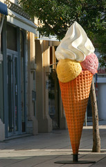 cornet de glaces géant