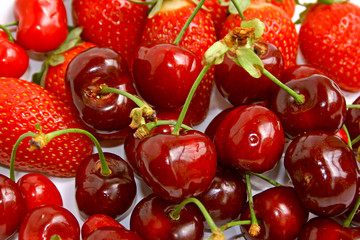Red fruits