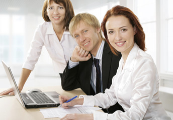 Obraz premium Group of people, looking at camera and smiling.