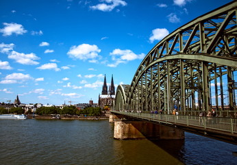 Eisenbahnbr&uuml;cke