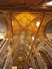 Fototapeta premium kirche und kunst