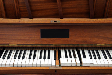 Old piano