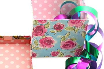 Giftbox, lid and ribbons