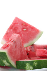 Frische Wassermelone auf weißen Hintergrund.