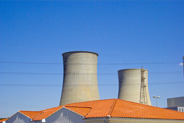 tour de centrale nucleaire