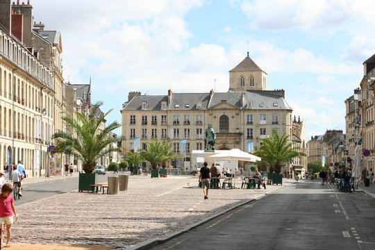 Place Saint-Sauveur