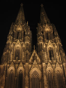 K&ouml;lner Dom bei Nacht