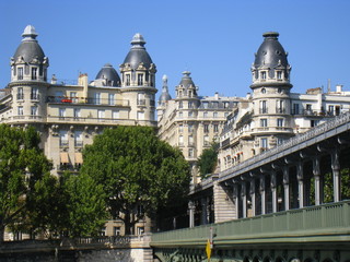 Fototapeta premium pont de Bir-akeim (Paris)