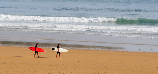 Surfer am Strand no.1