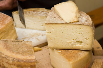 alcuni formaggi
