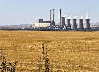 Coal-burning power plant