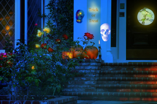 night exterior of a house on Halloween