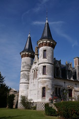 Fototapeta na wymiar Chateau de Régnière-Ecluse
