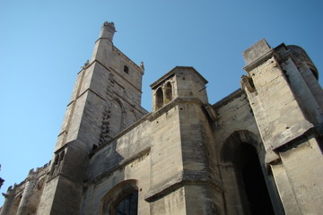Fototapeta na wymiar Katedra w Narbonne, Aude
