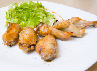 Grilled chicken wings