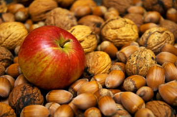 Apple and nuts
