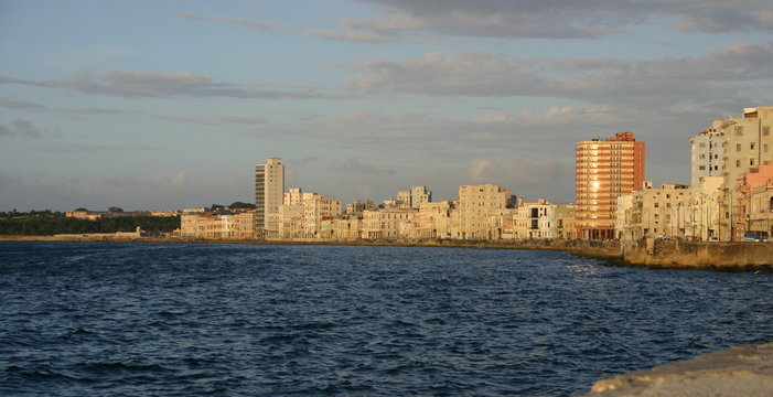 malecon de la Havane à Cuba