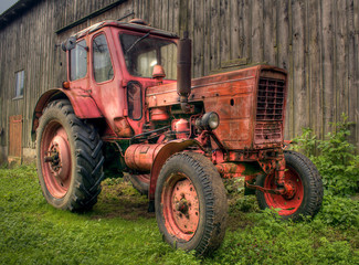Traktor in HDR © Jens Ottoson