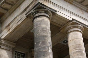 Säule