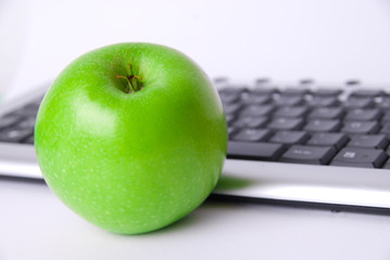 Ein Apfel in der Pause