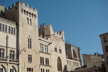 Fototapeta na wymiar Miasto Narbonne, pałac arcybiskupów