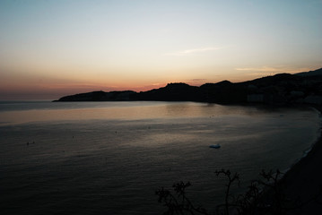 Fototapeta premium Sunset at the tropical coast of Andalucia, España.