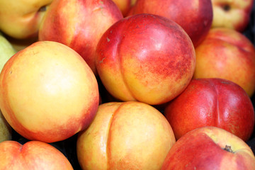 Fototapeta na wymiar Peaches close up