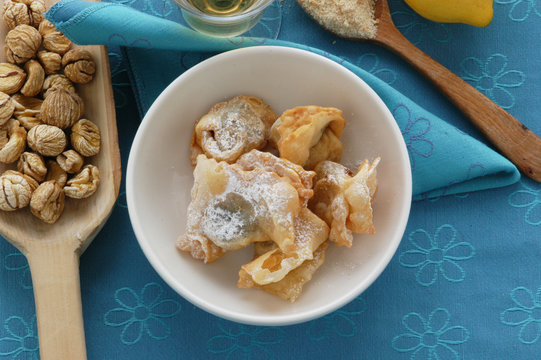 Tortellacci farciti alle castagne - Dolci Emilia Romagna