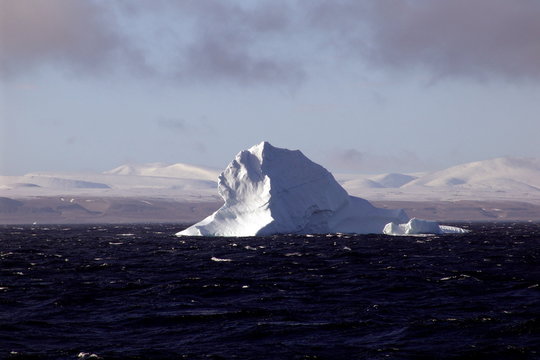 Iceberg dérivant