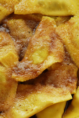 Casonsei ( casoncelli ) salsiccia e burro - Primi Lombardia