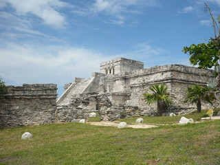 tulum temple