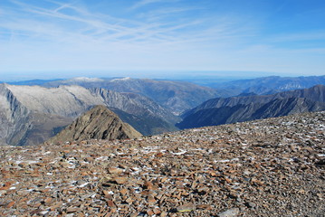Fototapeta na wymiar Du sommet du Montcalm