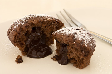 Chocolate muffin cake with fondant centre