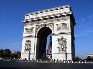 Fototapeta na wymiar Arc de Triomphe 7, Paris