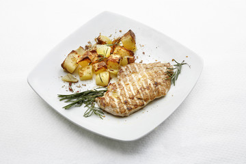 bistecca alla griglia con patate